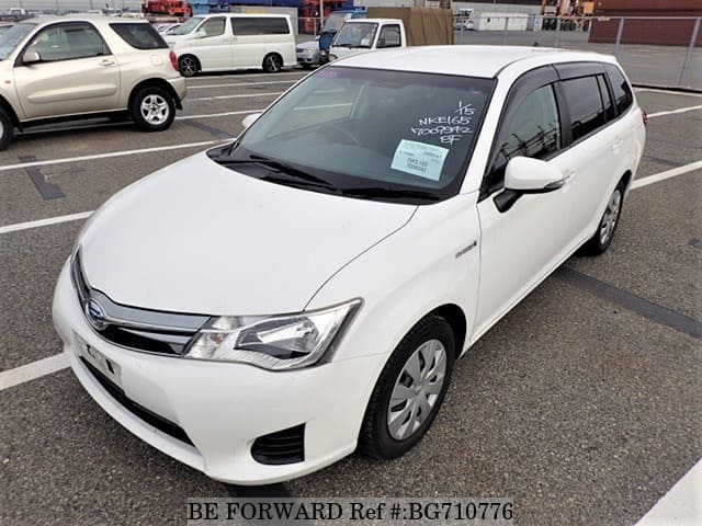 TOYOTA Corolla Fielder