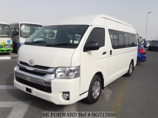 TOYOTA Hiace Commuter