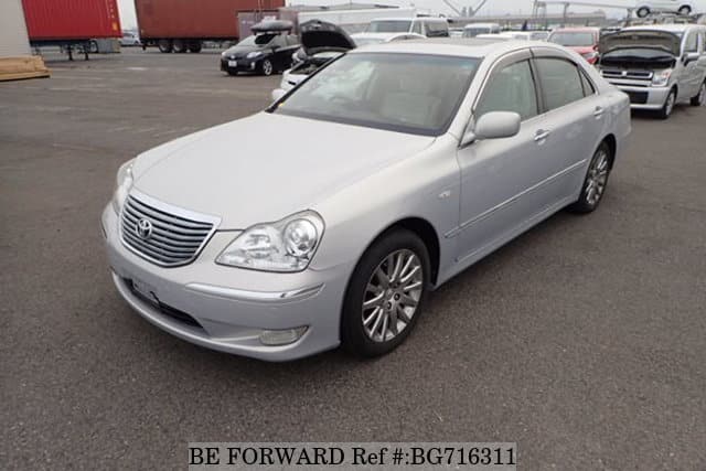 Toyota crown majesta 2004