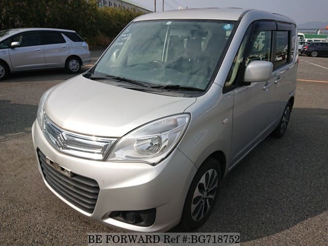 Коричневый suzuki solio