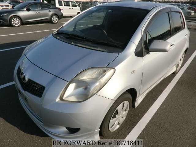 TOYOTA Vitz