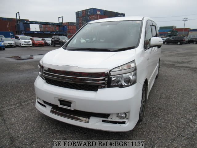 Used 10 Toyota Voxy Zs G S Dba Zrr70w For Sale Bg Be Forward