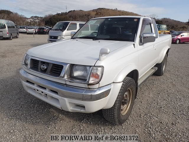 NISSAN Datsun Truck