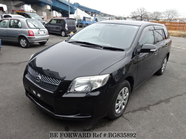 TOYOTA Corolla Fielder