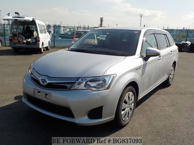 TOYOTA Corolla Fielder