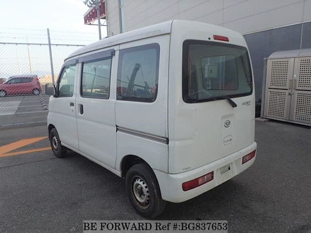 Hijet cargo машина