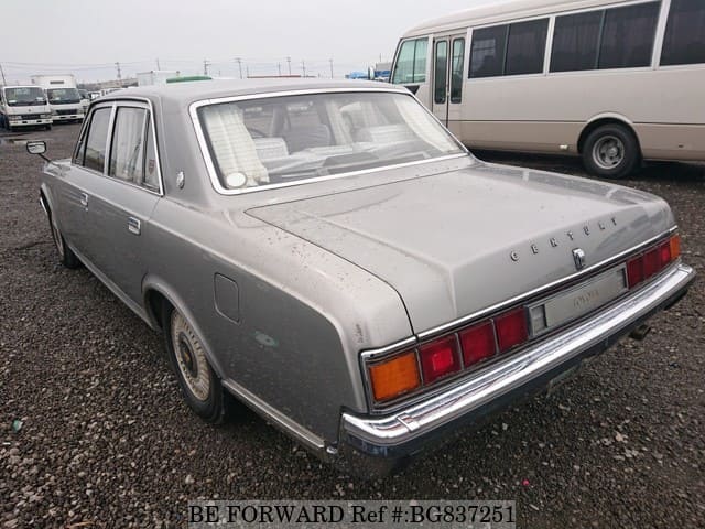 Toyota century vg40