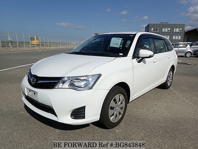 TOYOTA Corolla Fielder