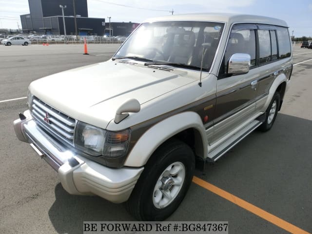 MITSUBISHI Pajero