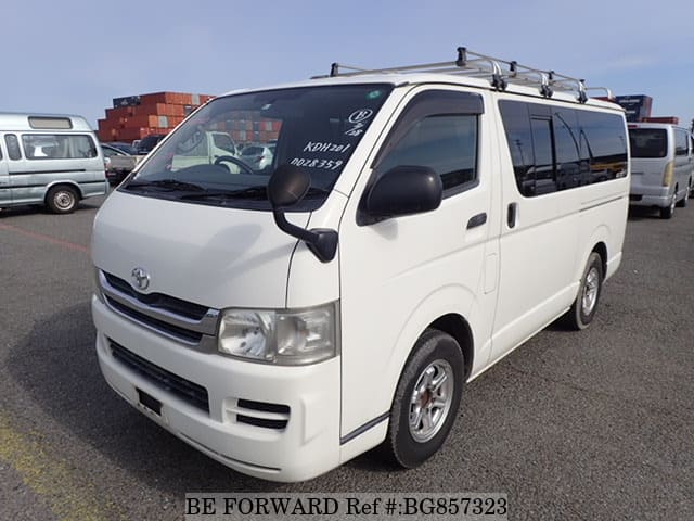 TOYOTA Hiace Van