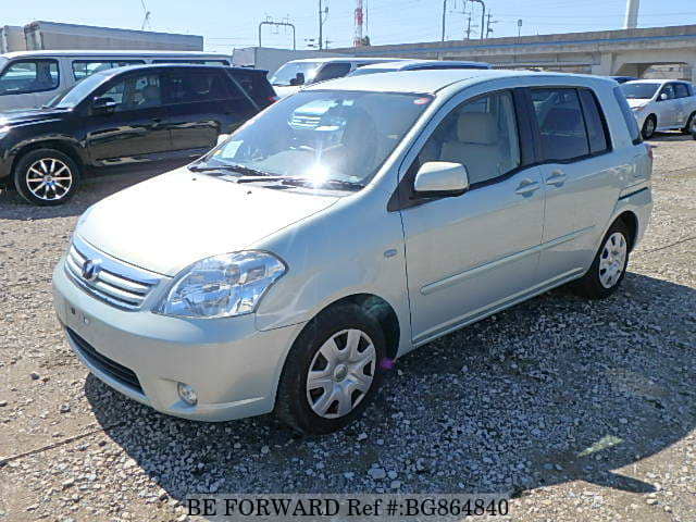 Toyota raum 2007