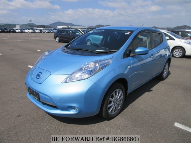 NISSAN Leaf