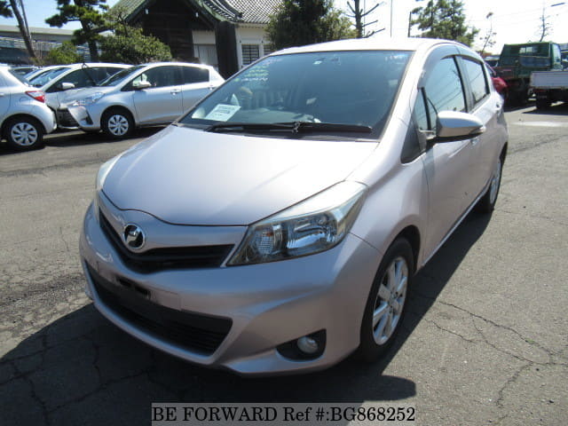 TOYOTA Vitz