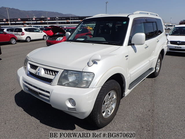 MITSUBISHI Pajero