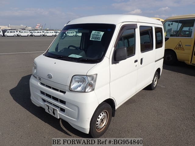 DAIHATSU Hijet Cargo