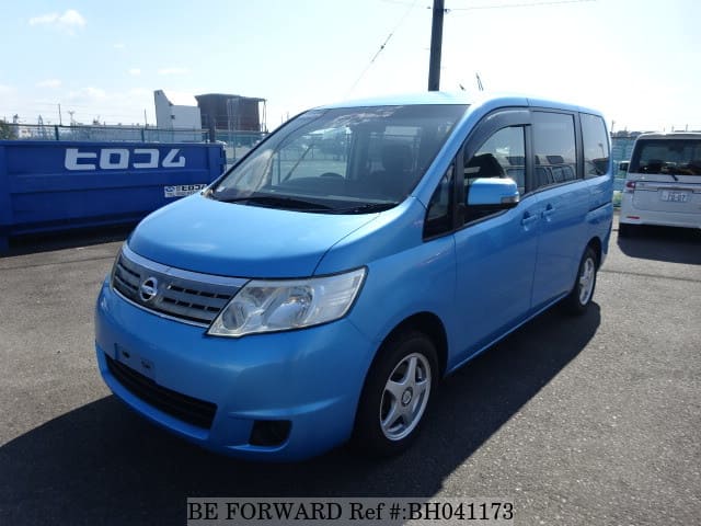 Nissan serena 2009