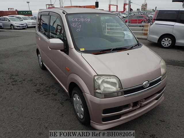 Daihatsu move 2005
