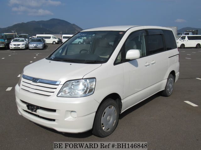 Toyota noah 2002