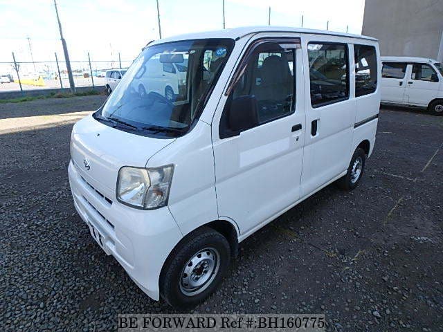 DAIHATSU Hijet Cargo