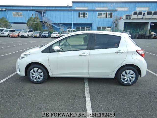 Toyota vitz 2020