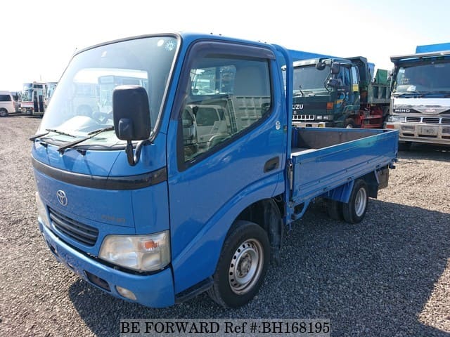 TOYOTA Dyna Truck