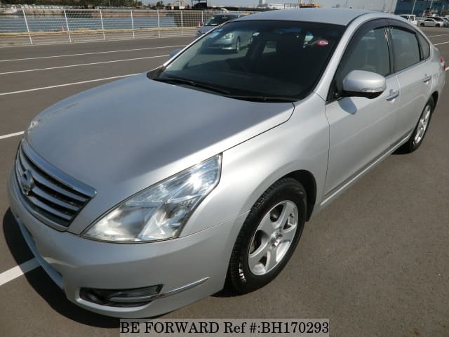 Nissan teana 2010 года