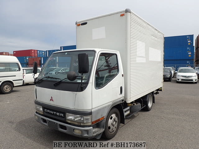 MITSUBISHI Canter