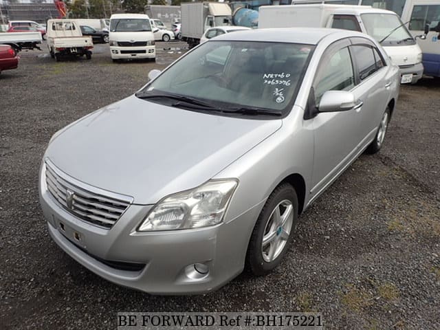 Toyota premio 2010