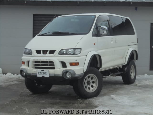 MITSUBISHI Delica Spacegear