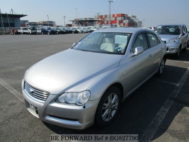 Toyota premio azt240