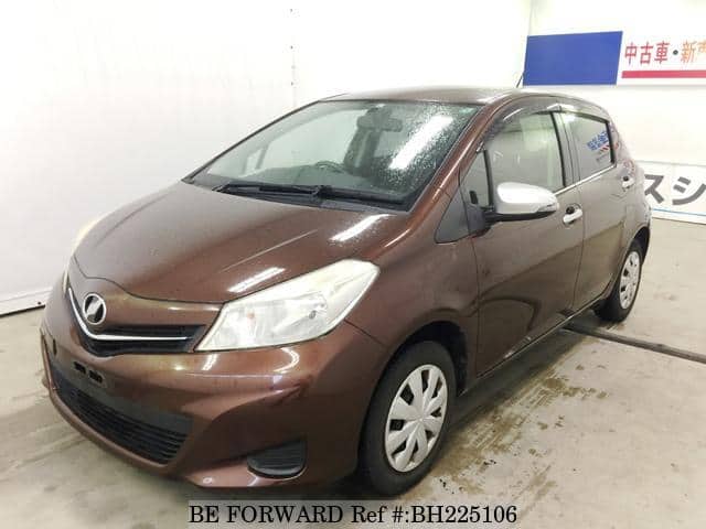 TOYOTA Vitz