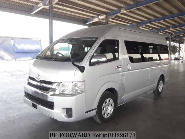 Подержанные 2014 TOYOTA HIACE COMMUTER 