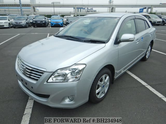 TOYOTA Premio