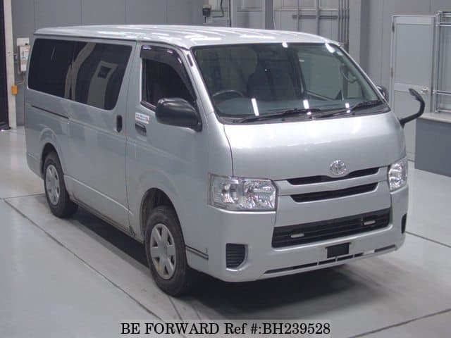 TOYOTA Regius Van