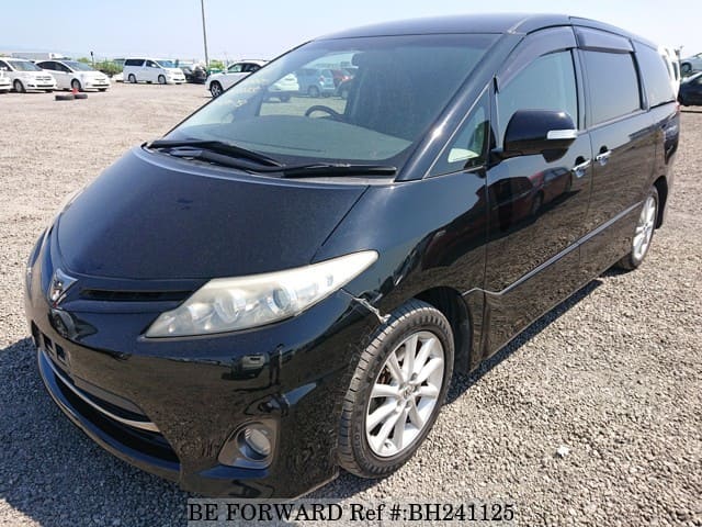 Toyota estima 2011