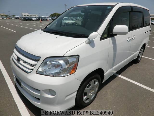 Toyota noah 2007