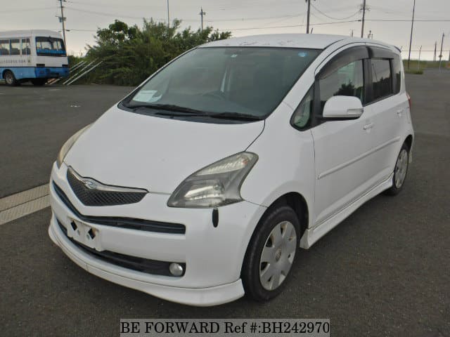 Toyota ractis ncp100