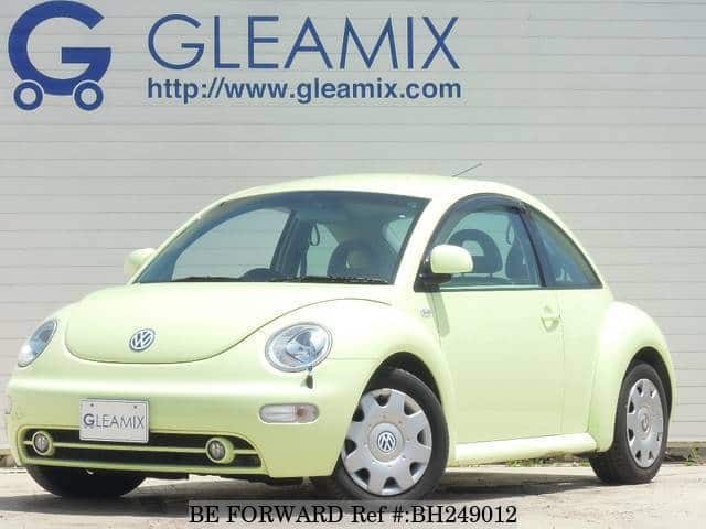 VOLKSWAGEN New Beetle