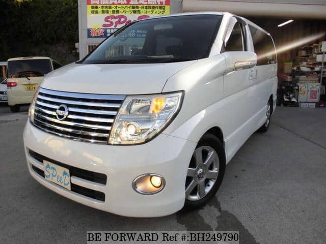 NISSAN Elgrand