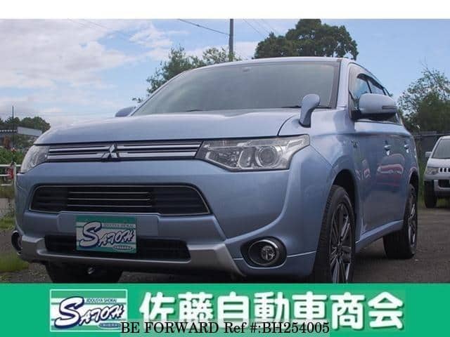 MITSUBISHI Outlander PHEV