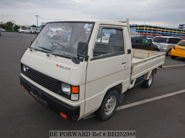 Mitsubishi delica truck