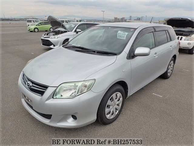 TOYOTA Corolla Fielder