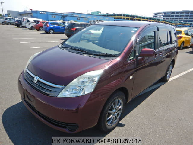 Toyota isis 2007