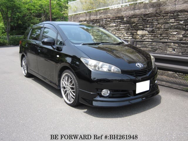 TOYOTA Wish