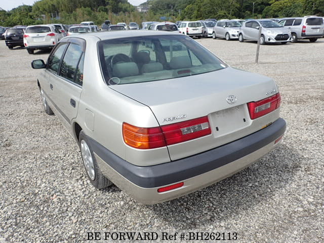 Toyota premio 2001