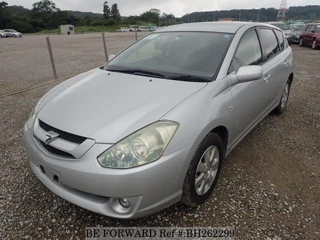 TOYOTA Caldina