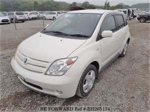 Used 2002 TOYOTA IST BH265134 for Sale