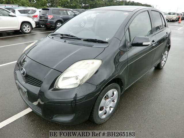 TOYOTA Vitz