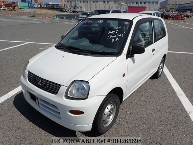 MITSUBISHI Minica