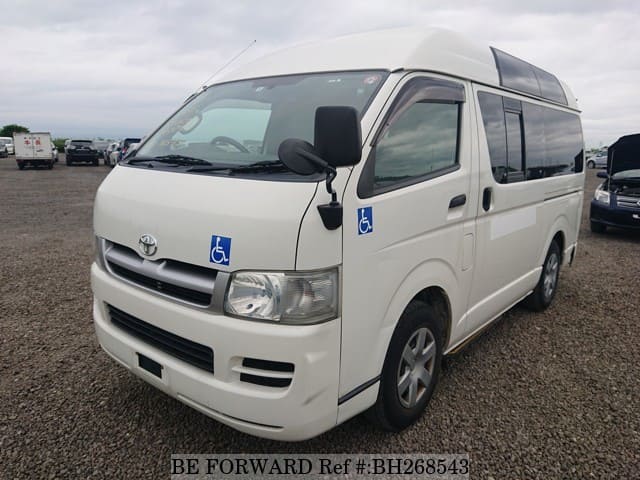 TOYOTA Hiace Van